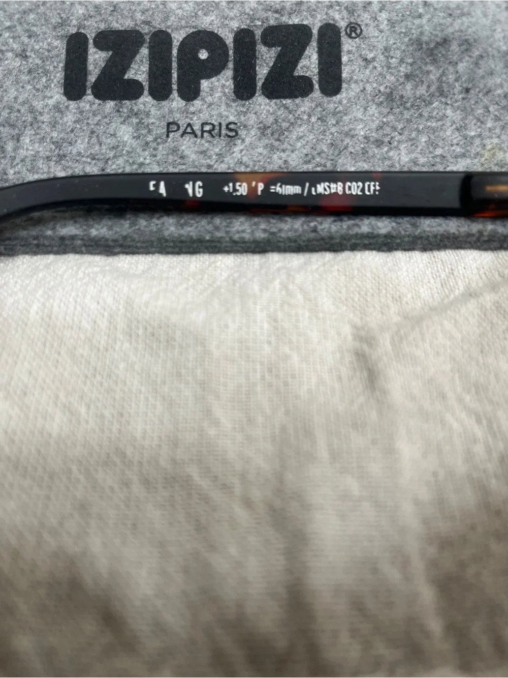 IZIPIZI Round Reading Glasses in Tortoiseshell